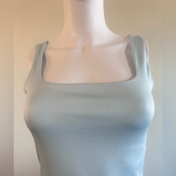 NWOT  Life in the Moment Bodysuit Button Snap blue Women's Size medium - Picture 4 of 10